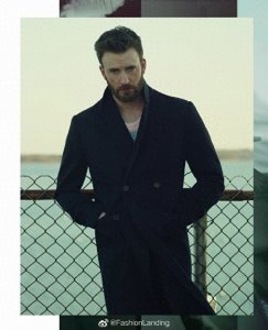 克里斯·埃文斯大片来袭,热带雨林风情,好少见的风格